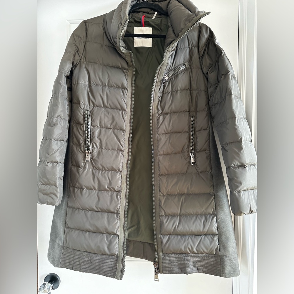 COPY - Moncker puff jacket size 2  military green